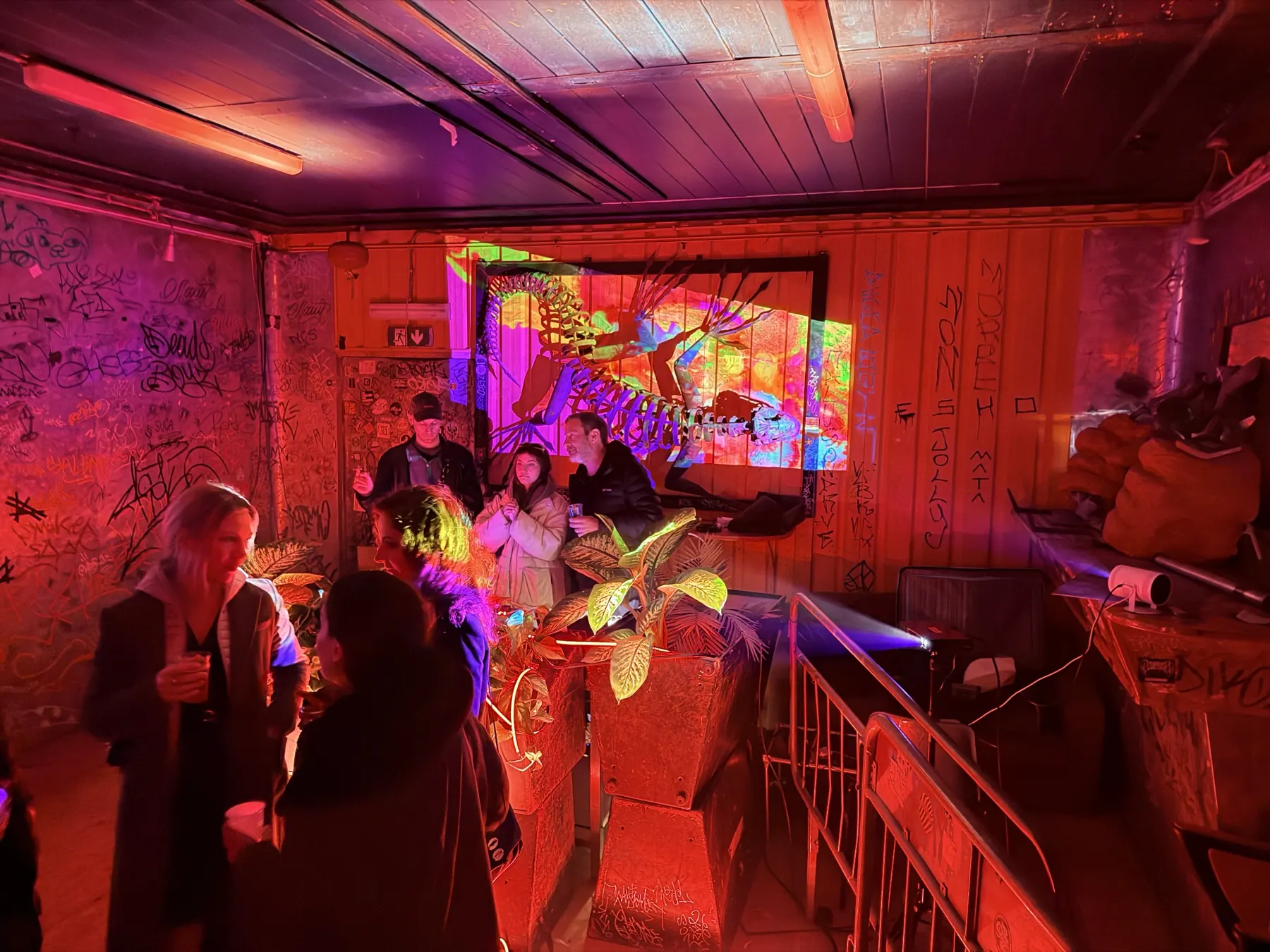 glitch party — image 04